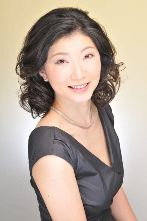 Yuka Imamine, international renommierte Konzertpianistin und Klavierprofessorin.